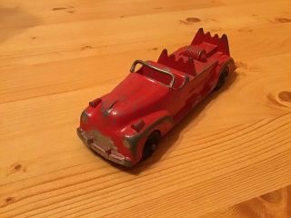 Vintage Hubley Red Cast Iron Fire Truck 465