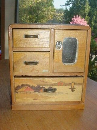Vintage Japanese Inlaid Wood Jewelry Box