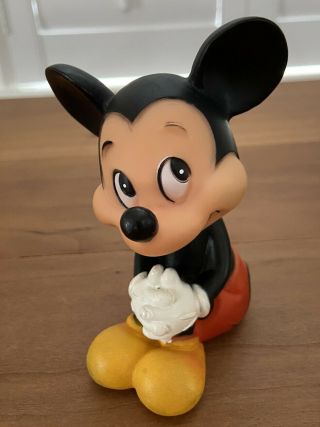 Vintage Walt Disney Mickey Mouse Rubber Squeak Squeeze Toy 5 " Made In Taiwan.