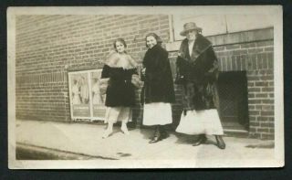 Three Happy Ladies W Fancy Fur Coats - Antique Photo Snapshot 1920 