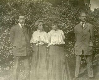 Mm131 Vtg Photo Two Couples C Early 1900 