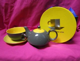 Classic 4 Piece Coffee & Tea Stackable Set Pot W/ Lid Cup & Saucer
