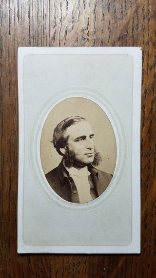 Victorian Carte - De - Visite Photo Of A Gent By Friston & Son,  Hull