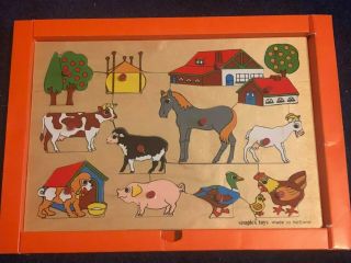 Vintage FARM ANIMALS Lift w/ Knobs Play Wooden Puzzle by Simplex Toys 2