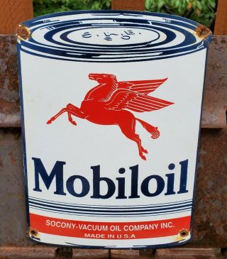 Vintage Mobiloil Aero Motor Oil Can Porcelain Gas Pump Sign