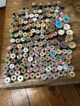 175,  Or - Vintage Wooden Spools Of Thread