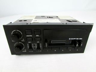 Vtg Chrysler Oem Am Fm Radio Cassette Deck Model 5269414 Date Code 0552