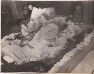 1940s Post Mortem Dead Young Woman Coffin Funeral Corpse Old Russian Photo 2