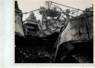 WWII PEARL HARBOR,  US NAVY USS BUNKER HILL WRECKAGE PHOTOGRAPHS (8) WW1 3