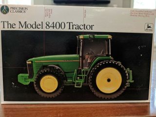 Ertl John Deere Precision Classics 8 Model 8400 Tractor