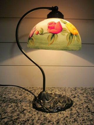 Vintage Accent Lamp W/ Hand Painted Glass Shade Roses Flowers 14.  5 " - Unique