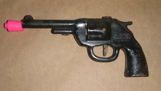 Vintage 1930’s Wyandotte Metal Dart Gun Toy About 8 Inches Long