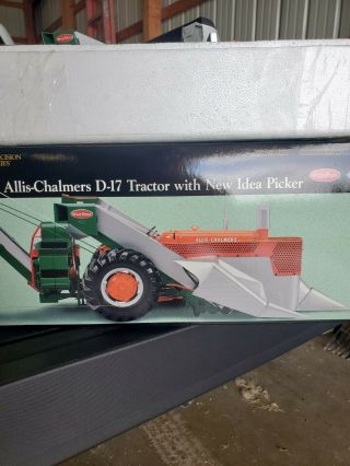 Precision Allis Chalmers D - 17 With Idea Corn Picker 1/16