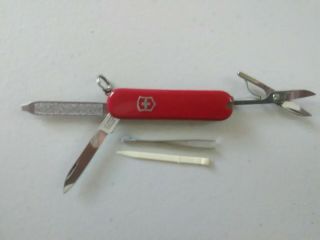Victorinox Swiss Army Keychain Pocket Knife Classic Small Red $4 Each,