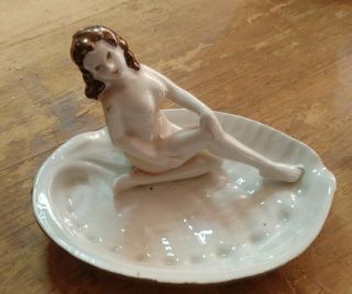 Rare Vintage Nude Naked Risqué Porcelain Woman In A Shell Seashell Soap Dish 2