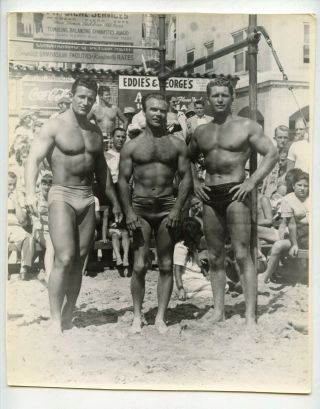 33 Old Photo Muscle Beach Men Physique Bodybuilding Beefcake Bulge Snapshot Gay