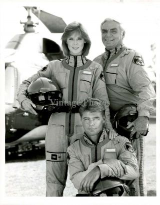 Photo Actor Airwolf Actress Flight Suits Front Of Helicopter Movie Promo 8x10