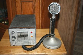 Vintage Johnson Messenger Viking Tube Ham Cb Radio W Table Mic Non -