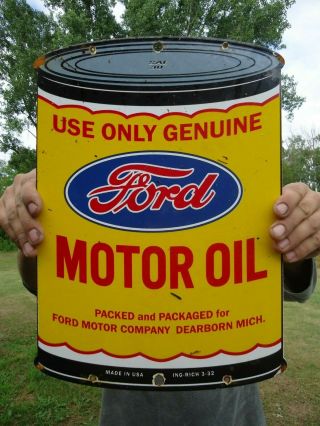 Rare Large Old 1932 Ford Motor Oil Can Porcelain Car Truck Suv Dealership Sign