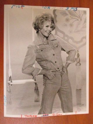 Vtg Glossy Press Photo Actress Doris Day Que Sera Sera & A Secret Love 1975