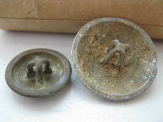 DETECTING FINDS 2 FLAMING BOMB GRENADIERS MILITARY BUTTONS LARGE SMALL 2
