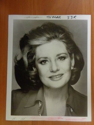 Vintage Glossy Press Photo Actress Barbara Walters 20/20 The View Microserfs