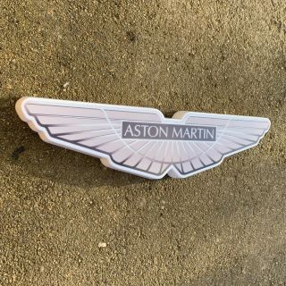 Aston Martin Led Illuminated Light Box Sign Petrol Garage Gas & Oil Automobilia