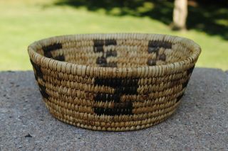 Vintage Papago Native American Indian Basket Bowl - Geometric Pattern