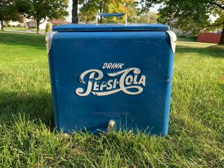 Vintage 1950’s Pepsi Cola Blue Metal Cooler Ice Box Chest