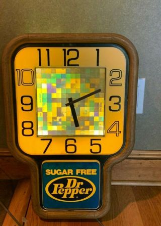 Very Rare 1960 ' s - 70 ' s Sugar Dr.  Pepper Lighted Store Clock 18X13in. 2