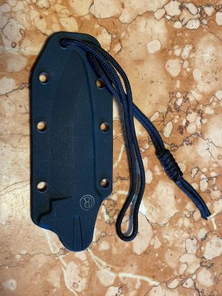 Chris Reeve ‘professional Soldier’ Knife Neck Sheath And Lanyard,  Discontinued