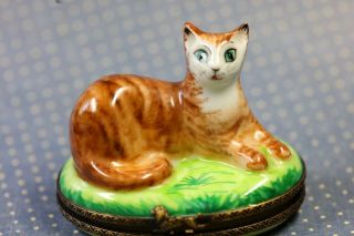 Vintage Limoges Pill Box - Orange Cat - Peint Main P.  V.