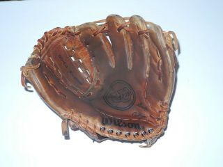 Vintage Wilson A2000 L Glove For Right Hand Thrower