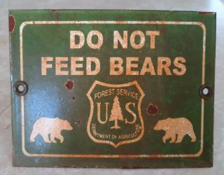 Vintage Us National Forest Service Do Not Feed Bears Porcelain Rv Camping Sign