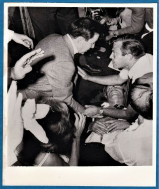 Vintage Photo Bob Robert Kennedy Murder Taken Same Day Los Angeles Ca Usa 1968