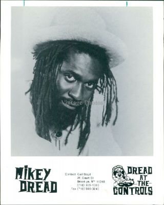 1991 Promo Photo Musician Mikey Dread At The Controls Brooklyn Ny 8x10