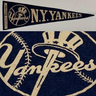 1960’s Vintage Ny York Yankees Bazooka Baseball Mini Pennant 4.  5x14.  25