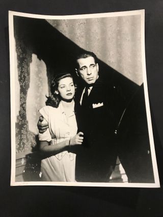 Humphrey Bogart & Lauren Bacall Vintage Press 8x10 Photo London Features A