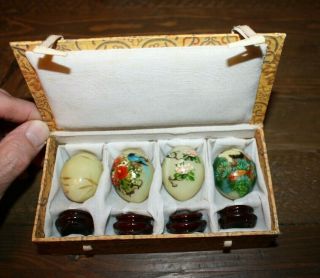 Set Of 4 Asian Chinese Eggs W Stands And Paperwork & Box - - Smithsonian