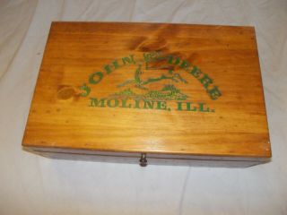 John Deere Moline Ill Rare Hand Carved Whispering Wood Jd Storage Box 15 X 9 1/2