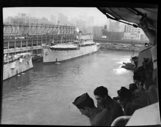 Vtg 1940s Wwii Photo Film Negative York Troop Ship Trommer 