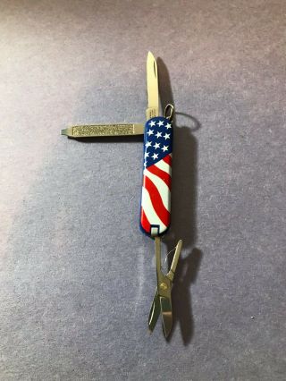 Victorinox Swiss Army Pocket Knife Classic Sd United States Flag