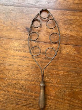 ANTIQUE TWISTED WIRE PILLOW FLUFFER RUG CARPET BEATER VINTAGE FOLK ART LAUNDRY 3