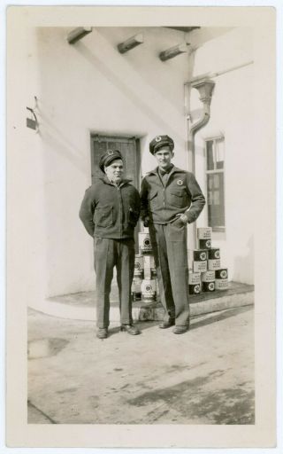 Vintage 1947 Snapshot Photo Texaco Gas Station Attendants In Uniform Petroliana