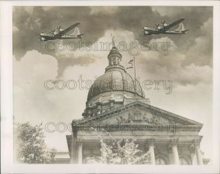 1944 Press Photo B - 29 Superfortress Planes Over Georgia Capitol Dome Atlanta