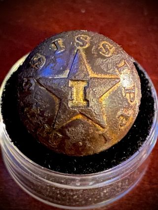 Confederate Mississippi Infantry “i” Dug Coat Button Clark’s Mountain Virginia