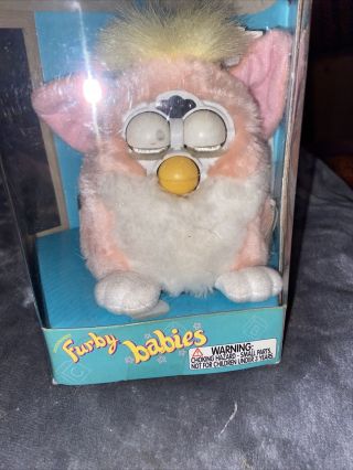 Vintage Furby Babies w/ BoxWhite & Pink Tigger Electronics 1999 Hasbro 2
