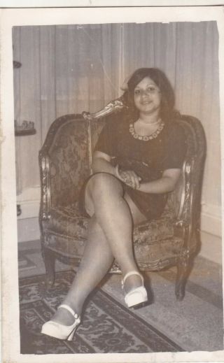 Egypt Vintage Photo.  Cute Curve Sexy Lady.