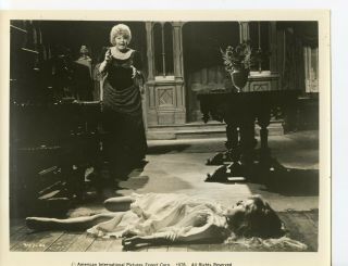8 X 10 Scene Who Slew Auntie Roo? 1971 Starring Shelly Winters