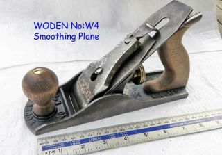 Vintage Woden No:w4 Cast Iron Smoothing Plane,  All Old Tool
